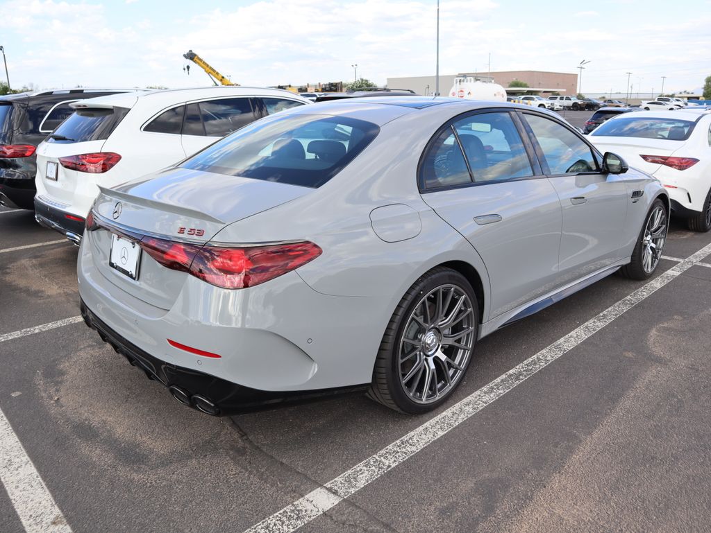 Thumbnail: 2026 Mercedes-Benz E-Class - 3