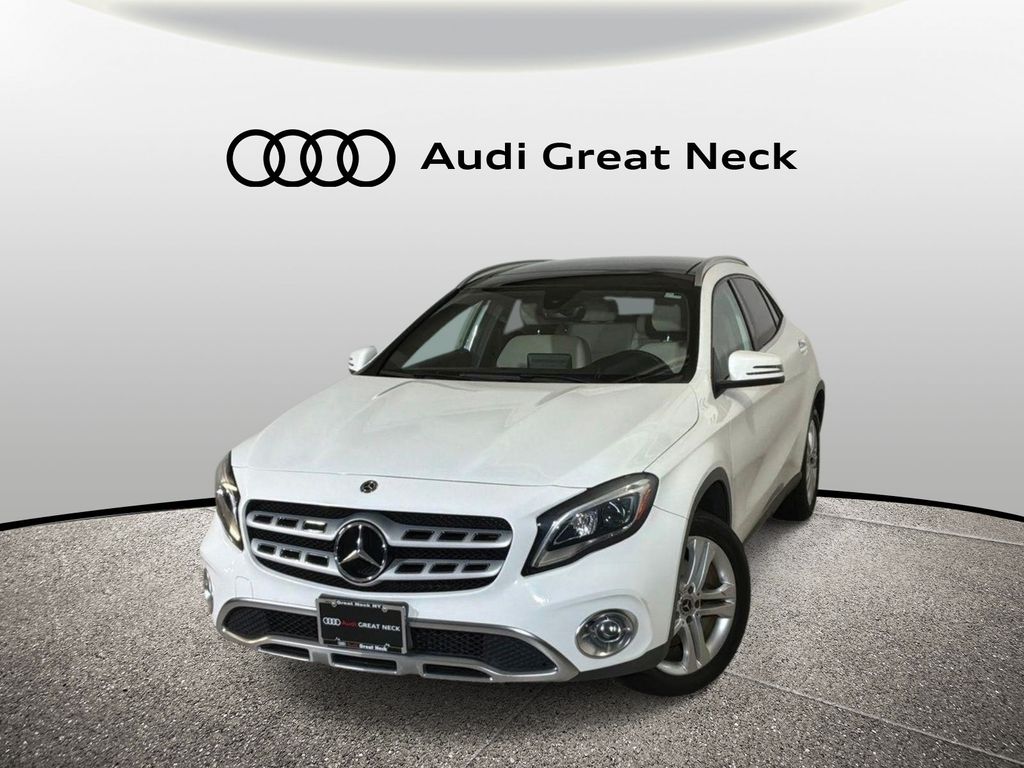 Polar White 2018 Mercedes-Benz GLA 250 4MATIC SUV / Crossover All-Wheel Drive 7-Speed Automatic