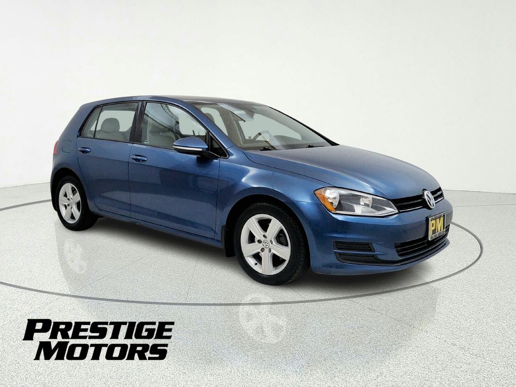 2017 Volkswagen Golf TSI Wolfsburg Edition 4-Door FWD