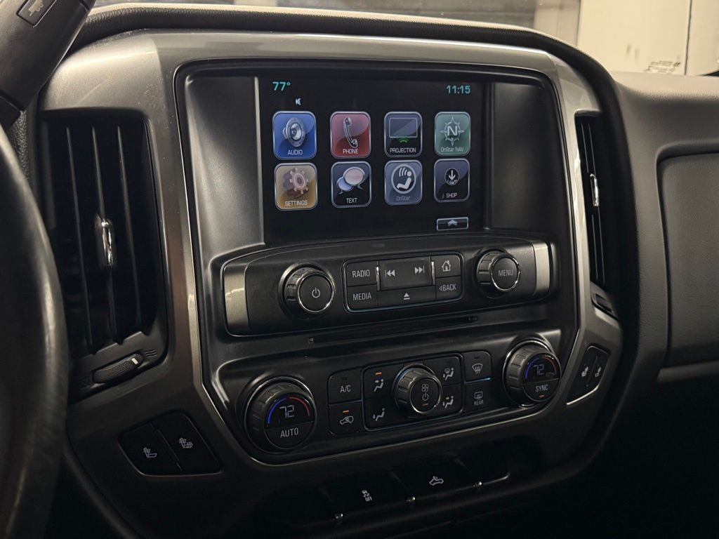 2017 Chevrolet Silverado 1500 LT photo 19