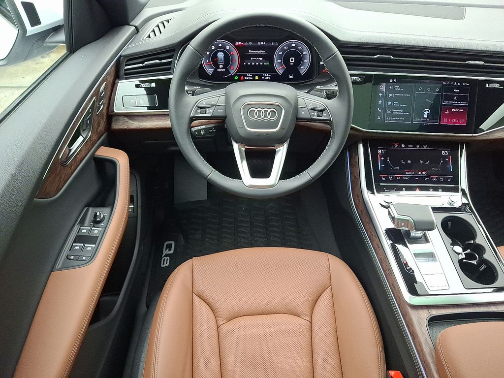 Thumbnail: 2026 Audi Q8 - 7