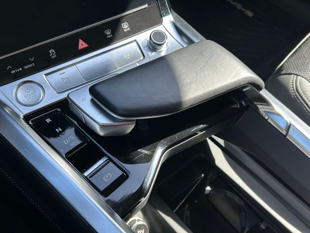 Used 2019 Gray Audi Premium Plus image 29