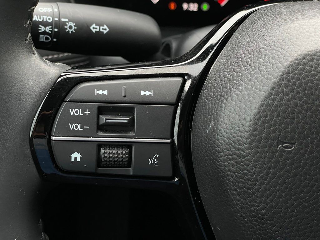 Thumbnail: 2024 Honda HR-V - 16