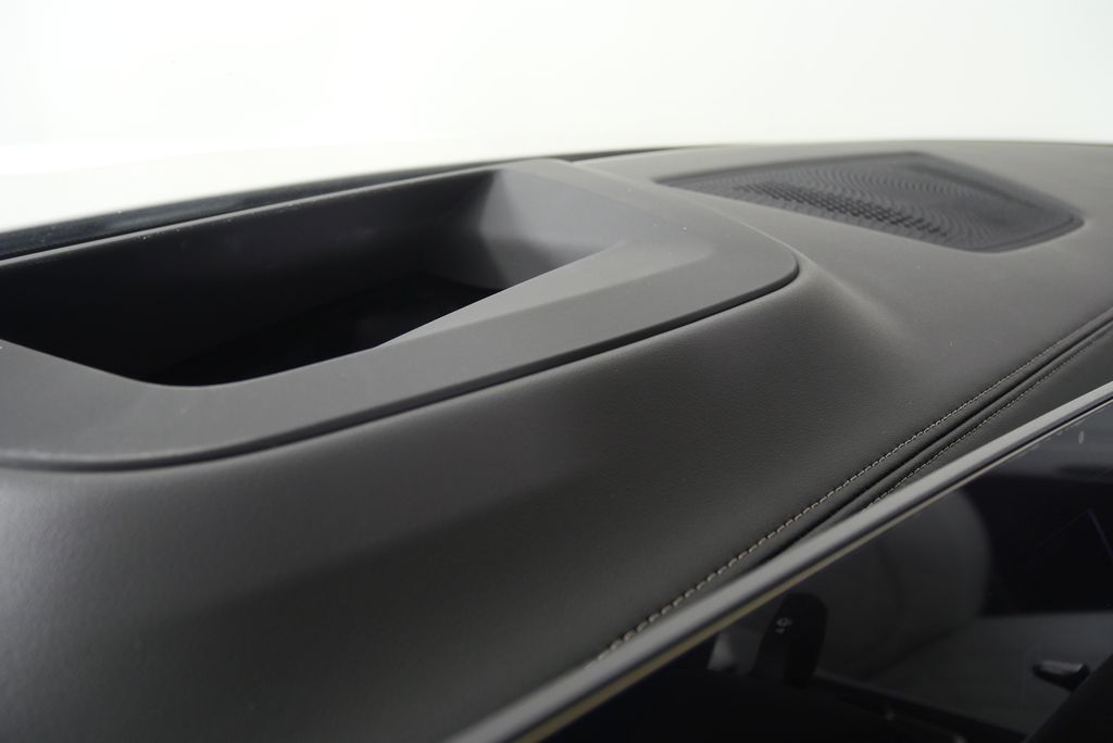 Thumbnail: 2026 BMW X5 - 18