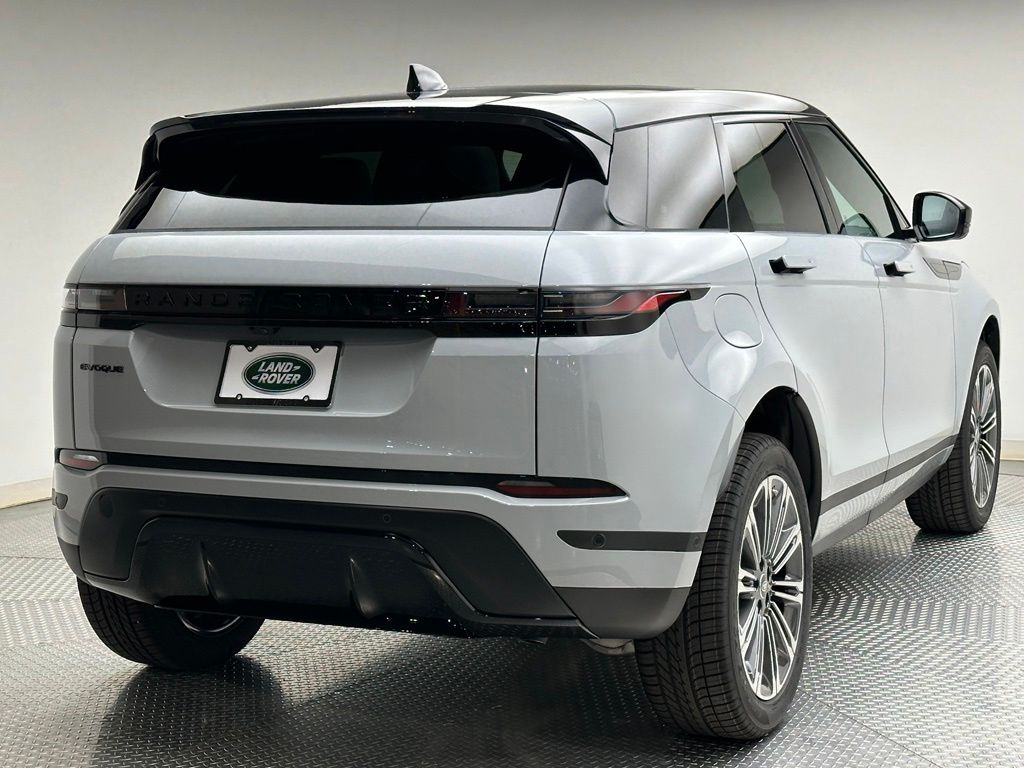 Thumbnail: 2026 Land Rover Range Rover Evoque - 3