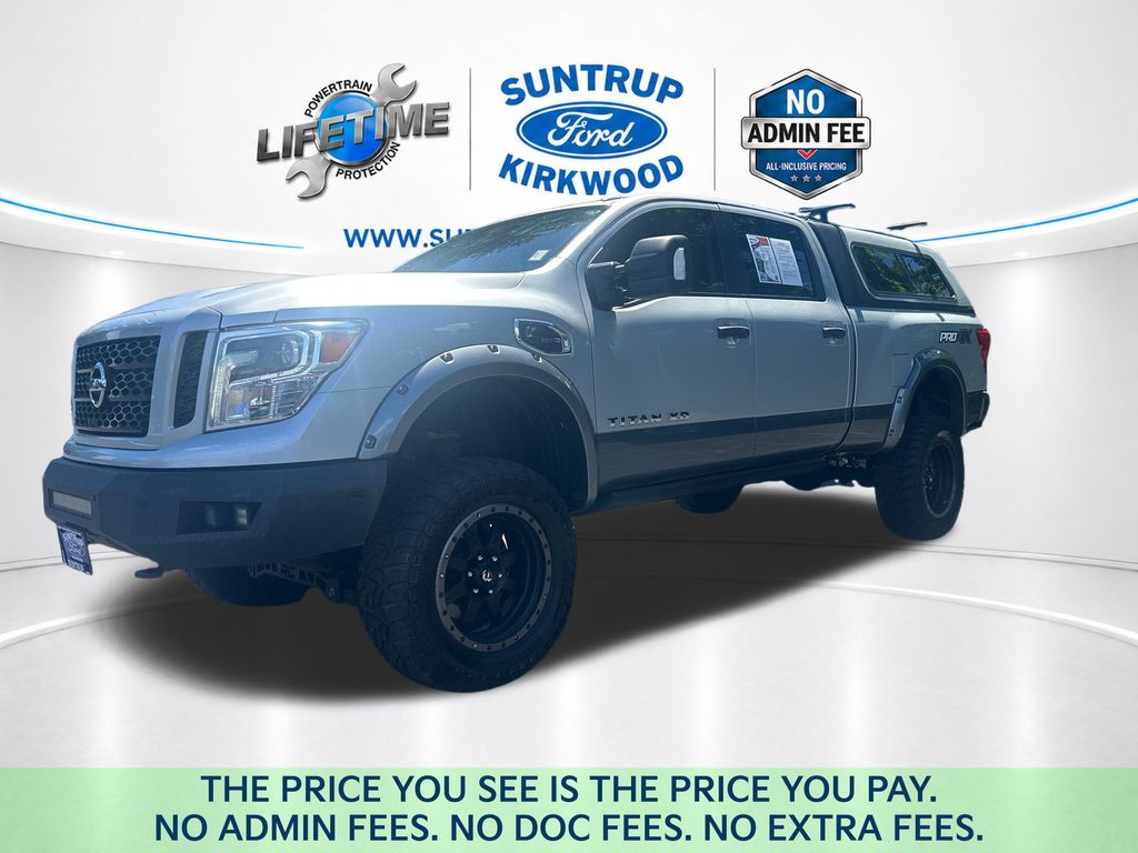 Brilliant Silver Metallic 2019 Nissan Titan Pickup Truck Four-Wheel Drive 6-Speed Automatic