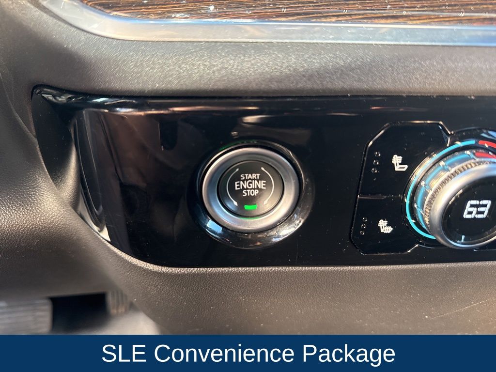 2022 GMC Sierra 1500 4WD Crew Cab Short Box SLE