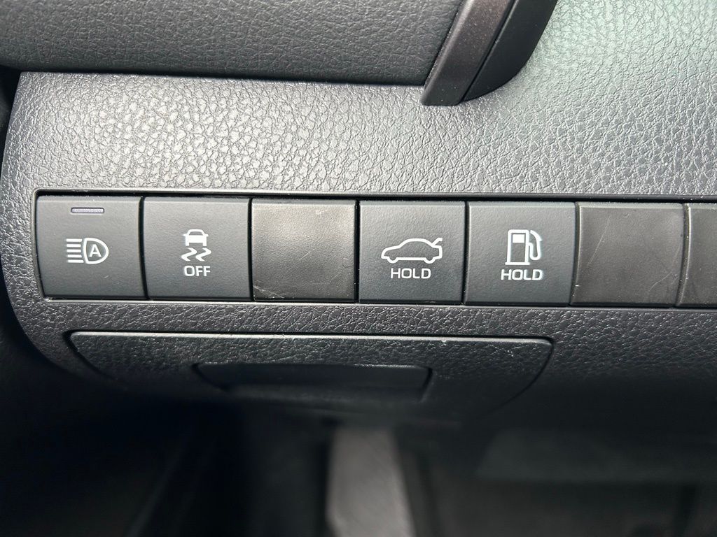 2023 Toyota Camry LE 13