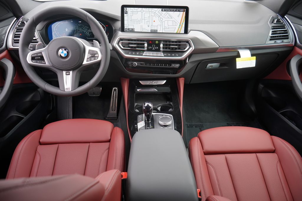 2025 BMW X4 xDrive30i 13