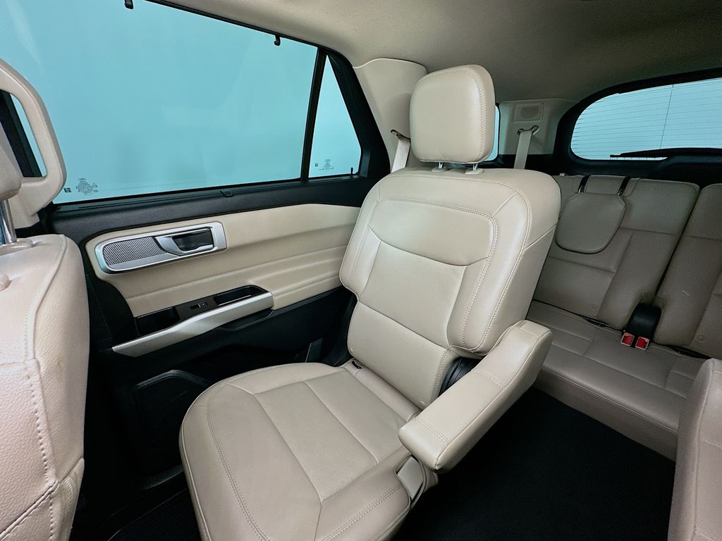 FordExplorer12
