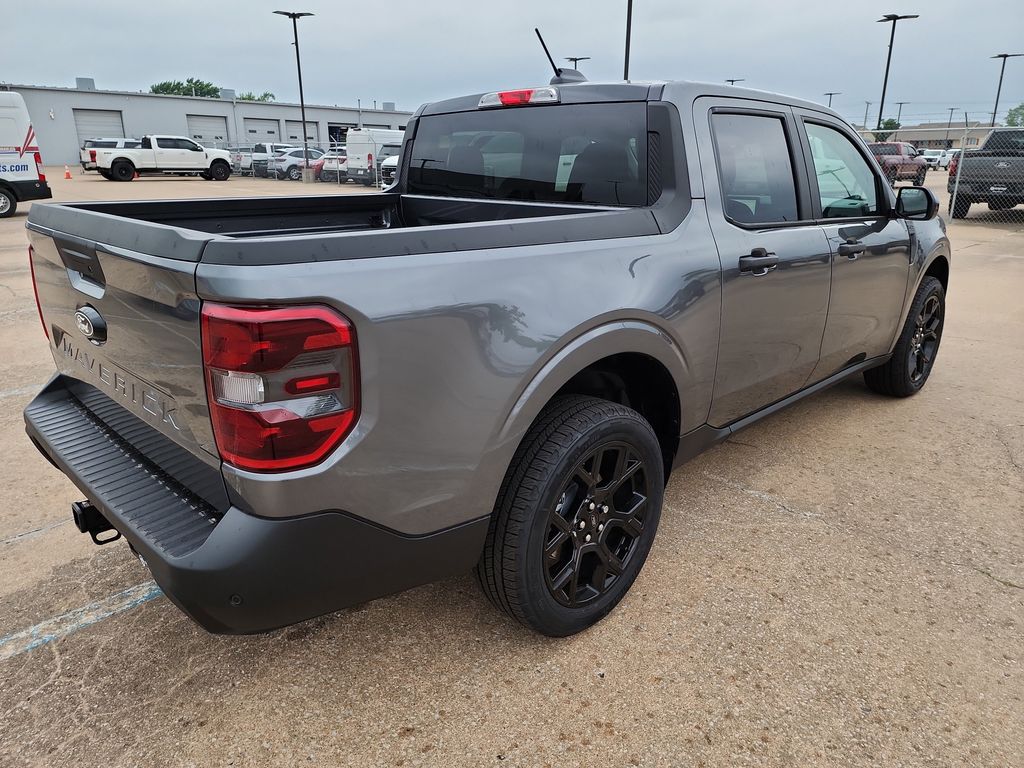 2025 Ford Maverick XLT photo