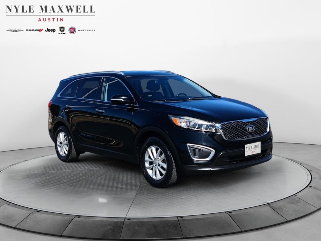 Used Car 2017 Kia Sorento  Lx For Sale Under $12,000 In Austin, Texas