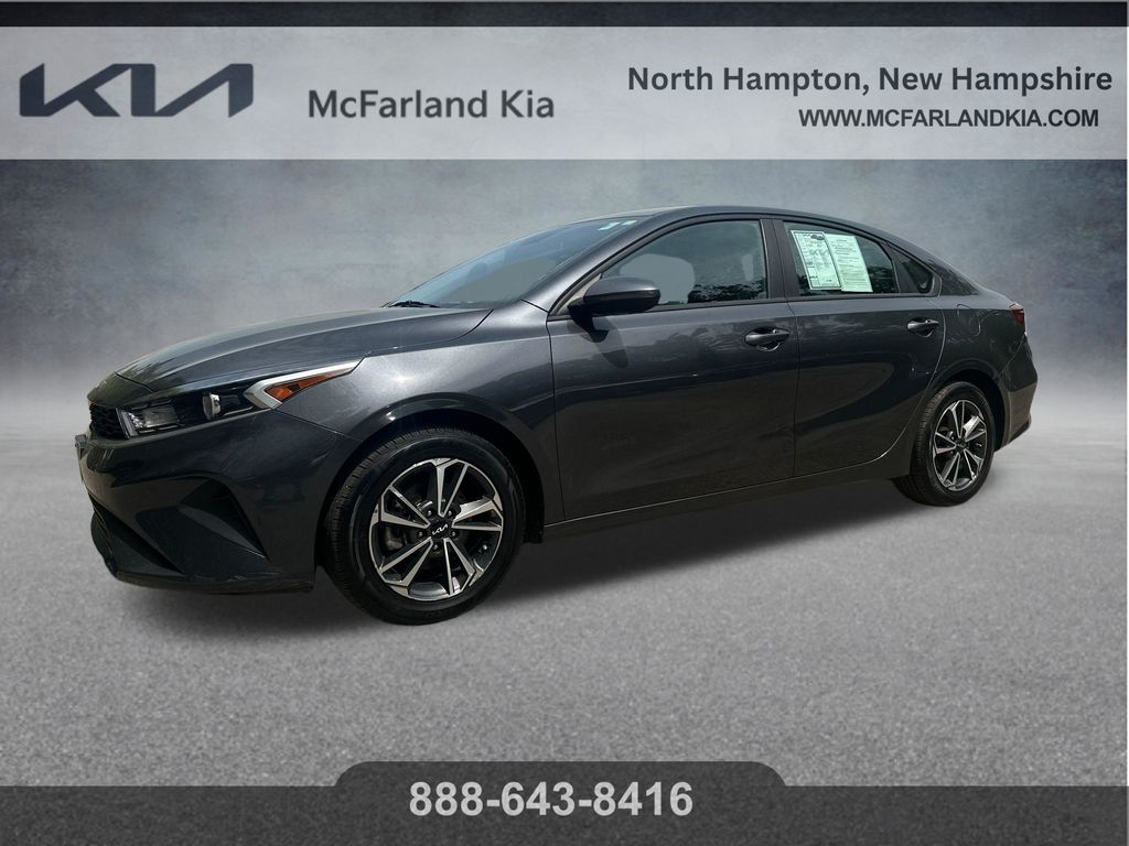 Gravity Gray 2023 Kia Forte Sedan Front-Wheel Drive Continuously Variable Transmission
