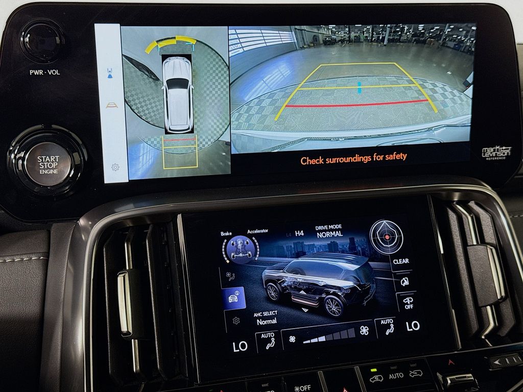 2024 Lexus LX 600 14