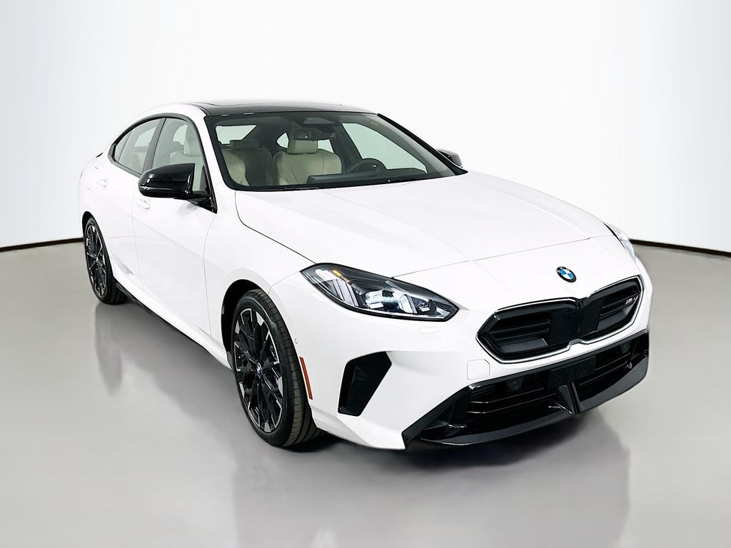 Thumbnail: 2026 BMW 2 Series - 3