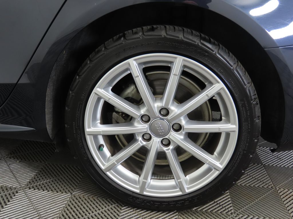 Thumbnail: 2015 Audi A4 - 30