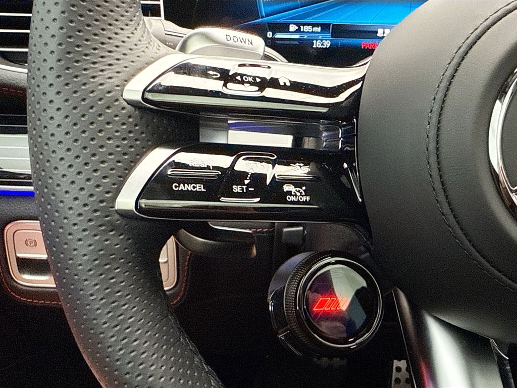 Thumbnail: 2026 Mercedes-Benz GLE - 12