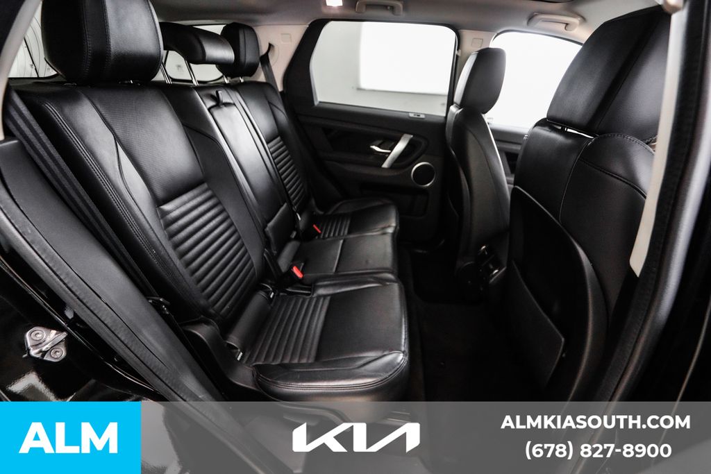 2020 Land Rover Discovery Sport S photo 18