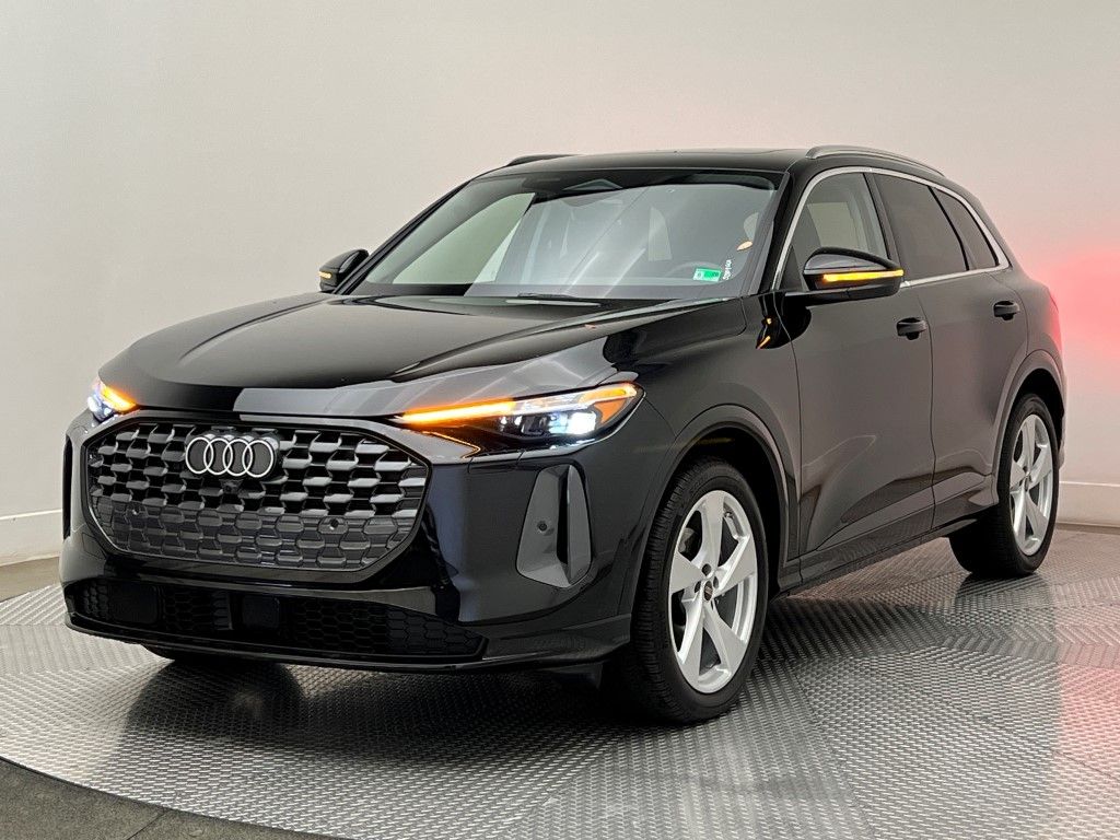 Thumbnail: 2025 Audi Q5 - 2