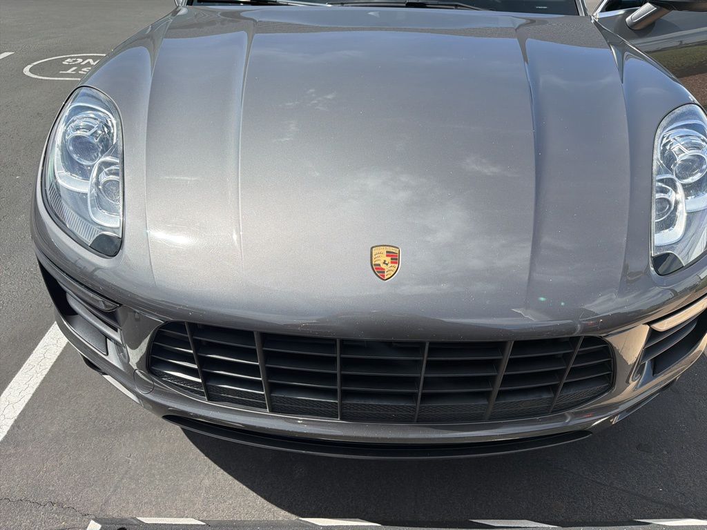 Thumbnail: 2015 Porsche Macan - 2