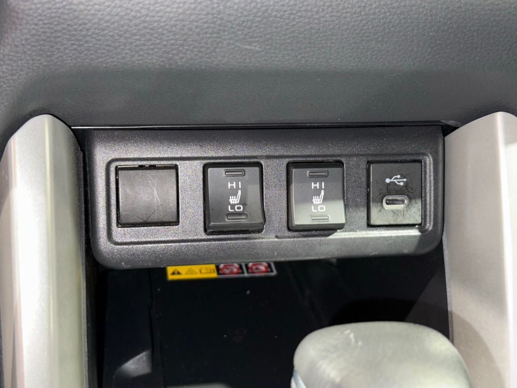 Thumbnail: 2025 Toyota Corolla Cross - 28