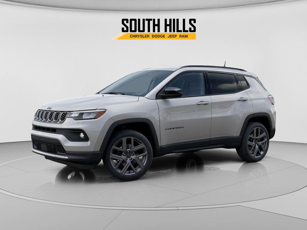 2026 Jeep Compass Latitude Silver at South Hills CDJR