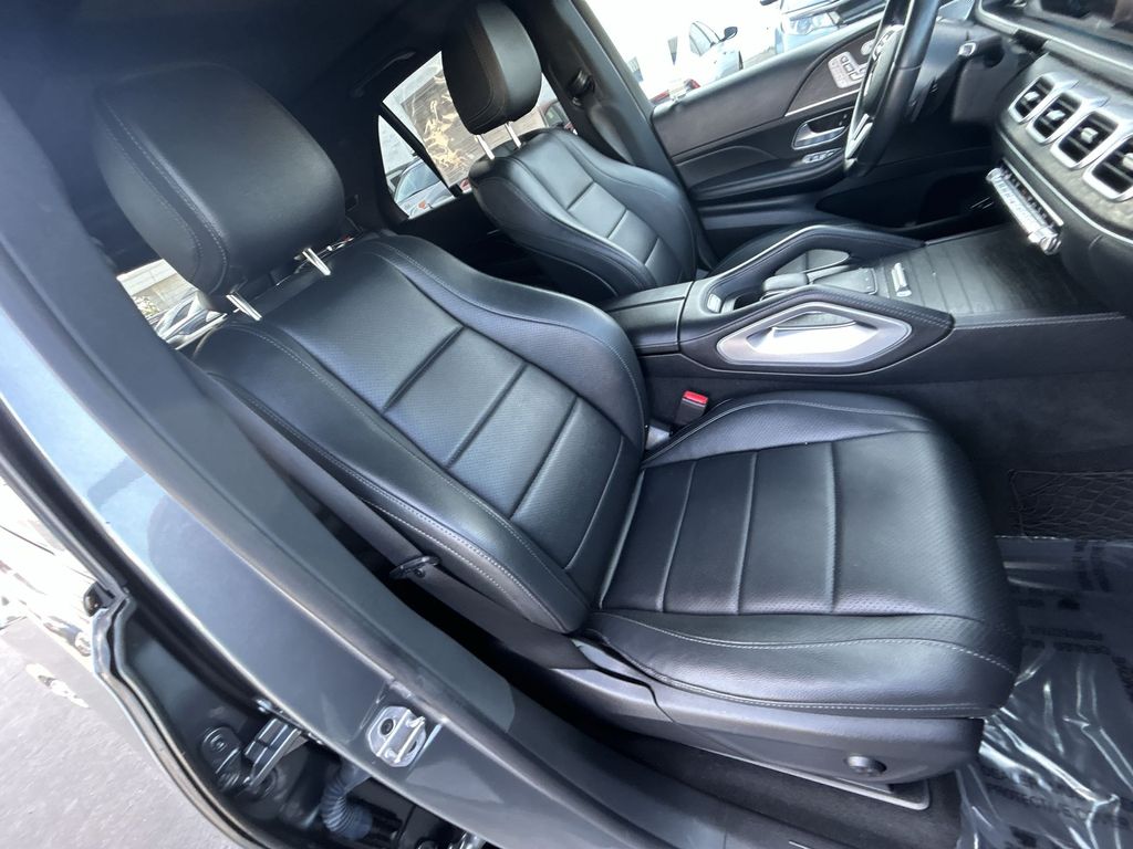 Thumbnail: 2021 Mercedes-Benz GLE - 25