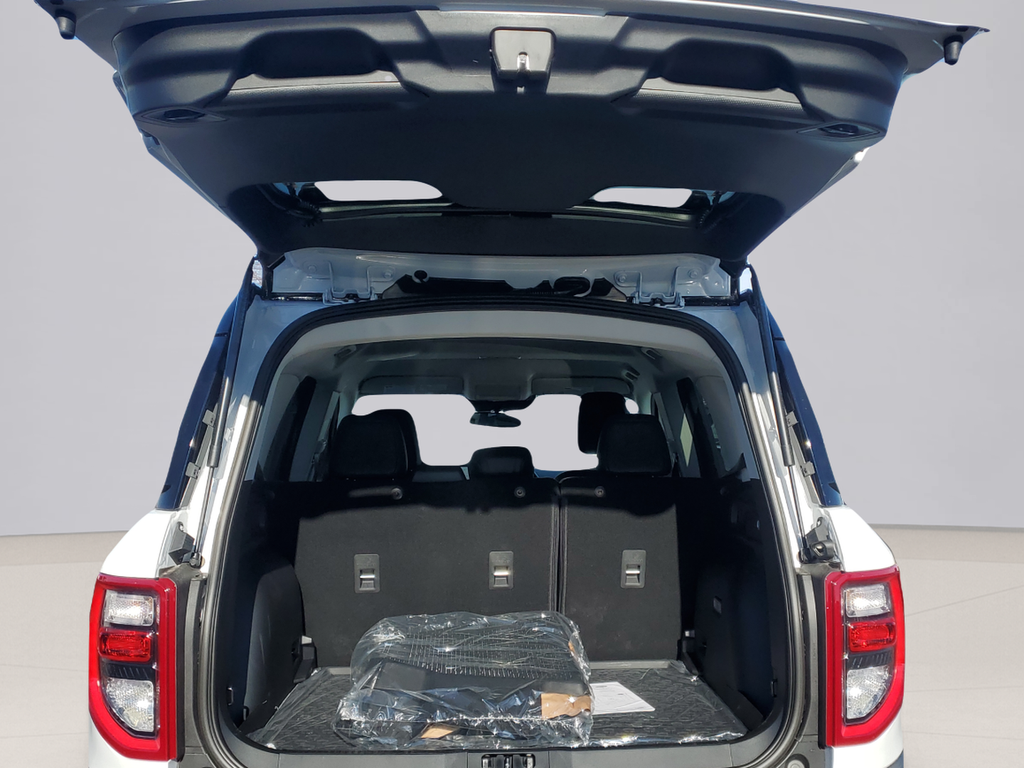 New 2025 White Ford Big Bend image 40