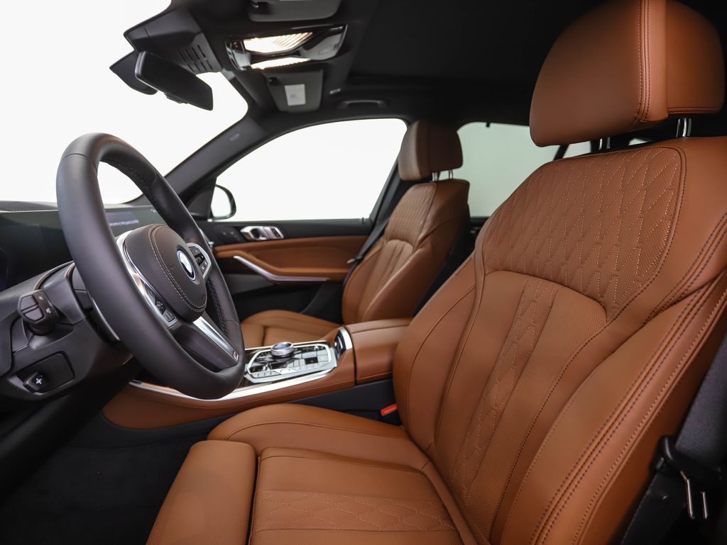 Thumbnail: 2026 BMW X5 - 11