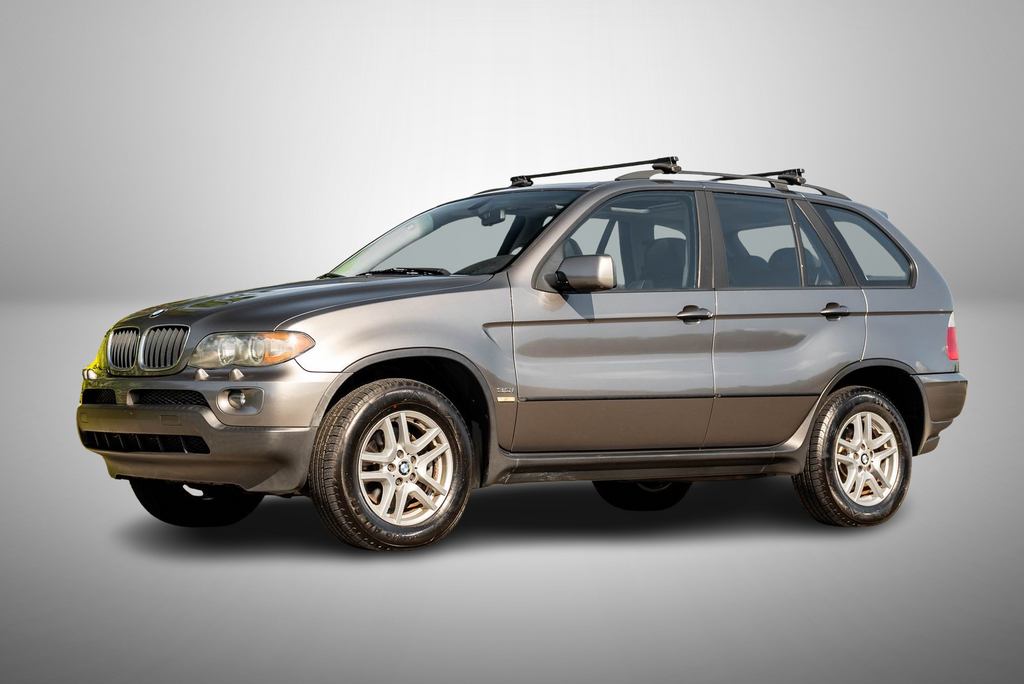 2004 BMW X5 3.0i's photo