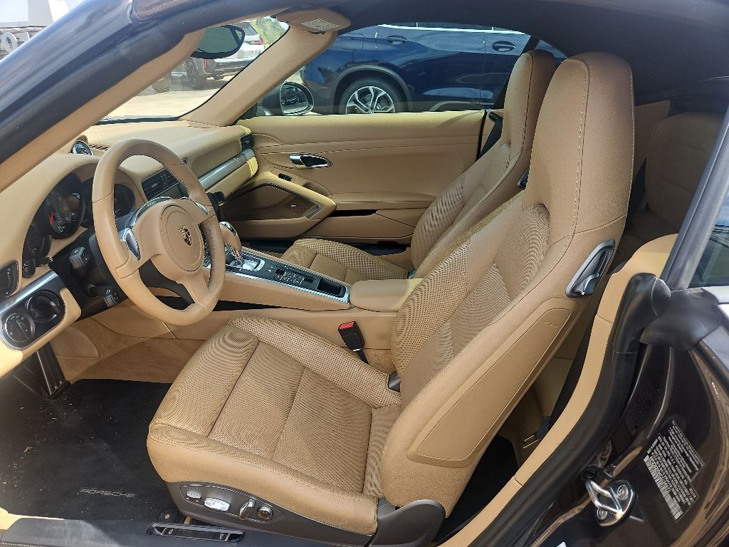 Thumbnail: 2012 Porsche 911 - 7