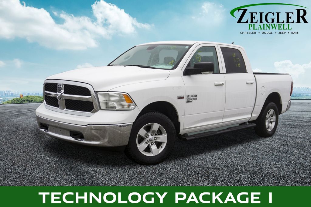 2022 RAM 1500 Classic SLT Crew Cab 4WD