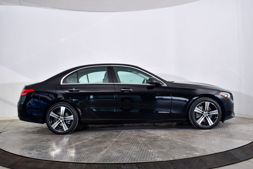 Thumbnail: 2025 Mercedes-Benz C-Class - 6