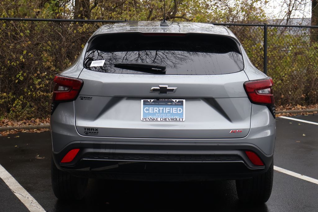 Thumbnail: 2024 Chevrolet Trax - 8