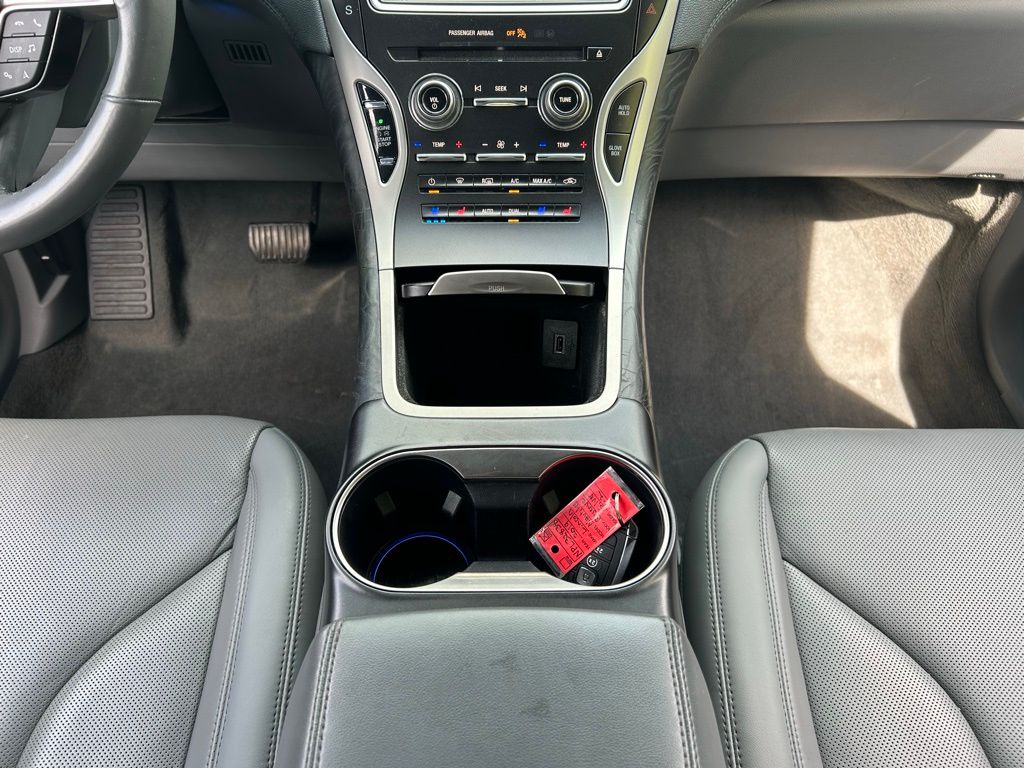 2019 Lincoln Nautilus Reserve 16