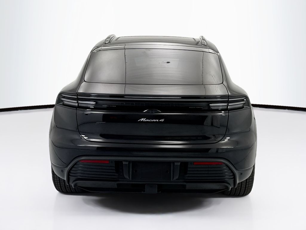 Thumbnail: 2024 Porsche Macan - 6