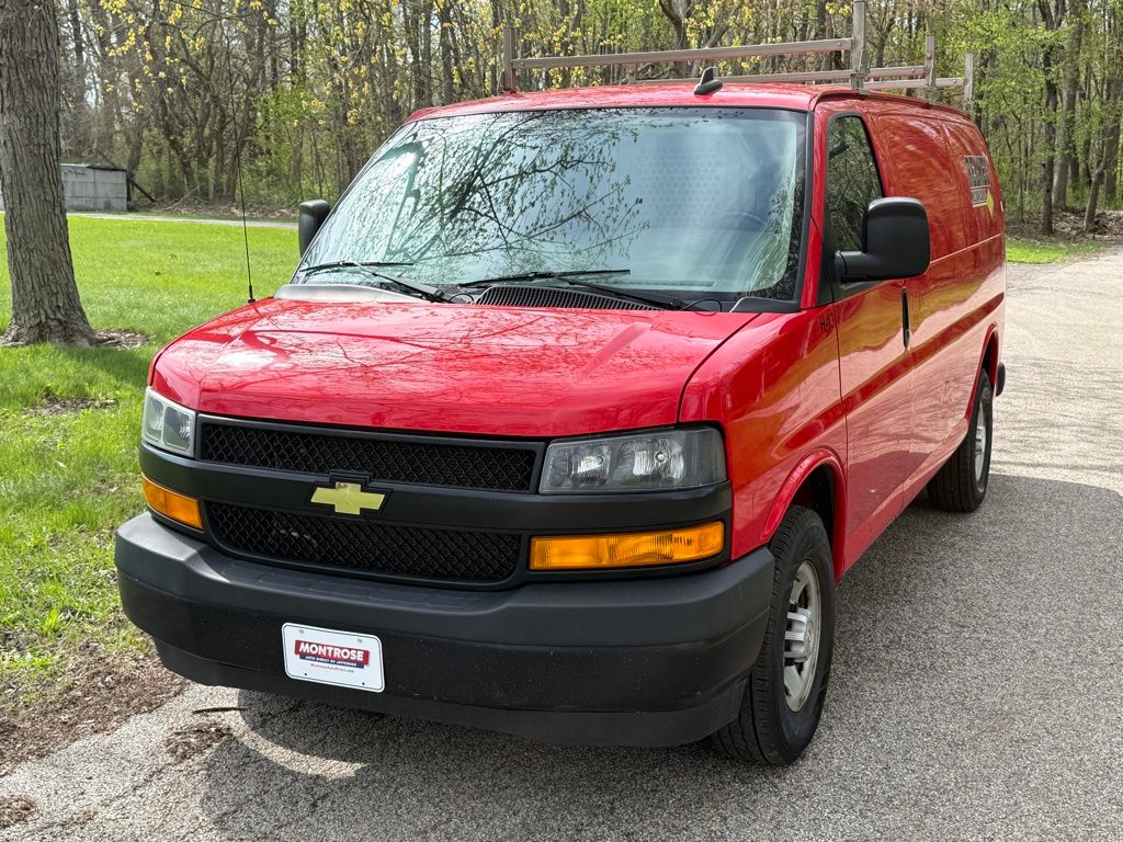 Red 2021 Chevrolet Express Cargo 3500 RWD Van Rear-Wheel Drive 6-Speed Automatic Overdrive