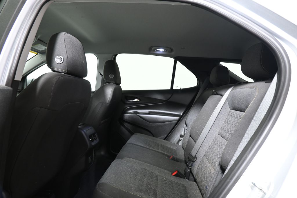 Thumbnail: 2022 Chevrolet Equinox - 7