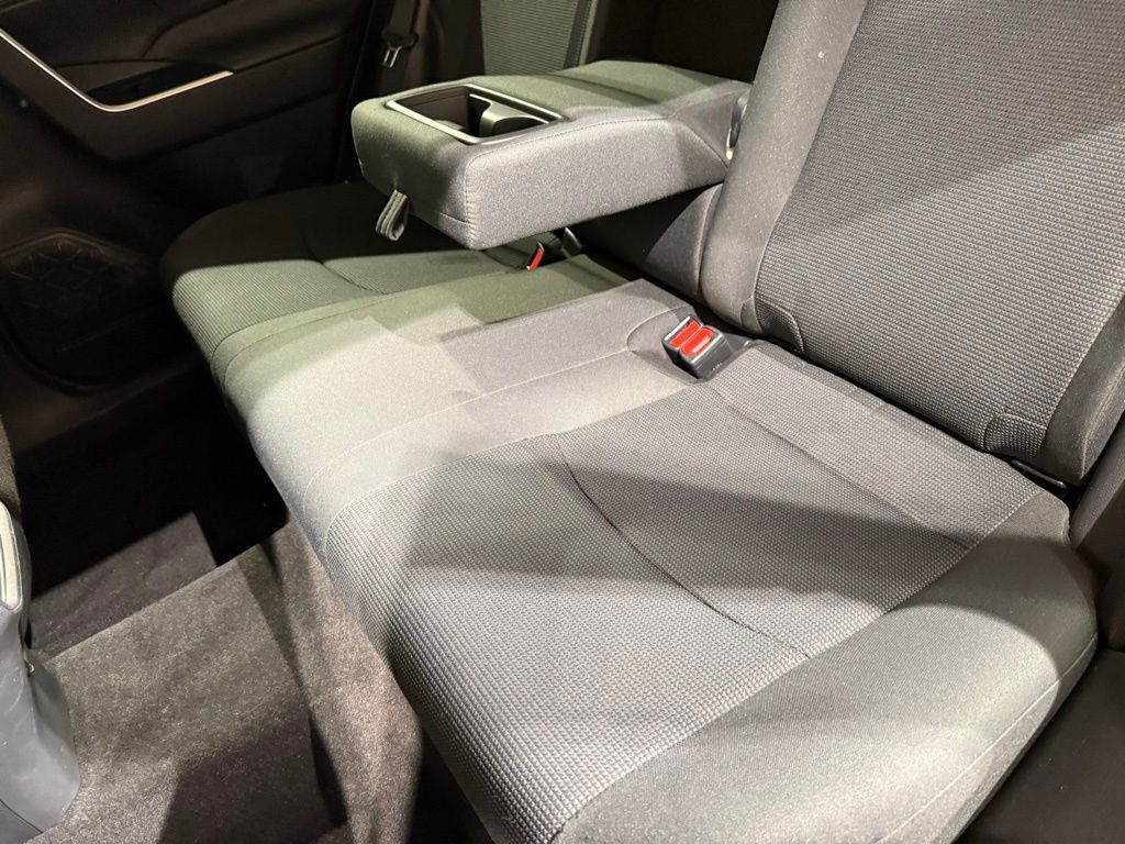 Thumbnail: 2020 Toyota RAV4 - 19