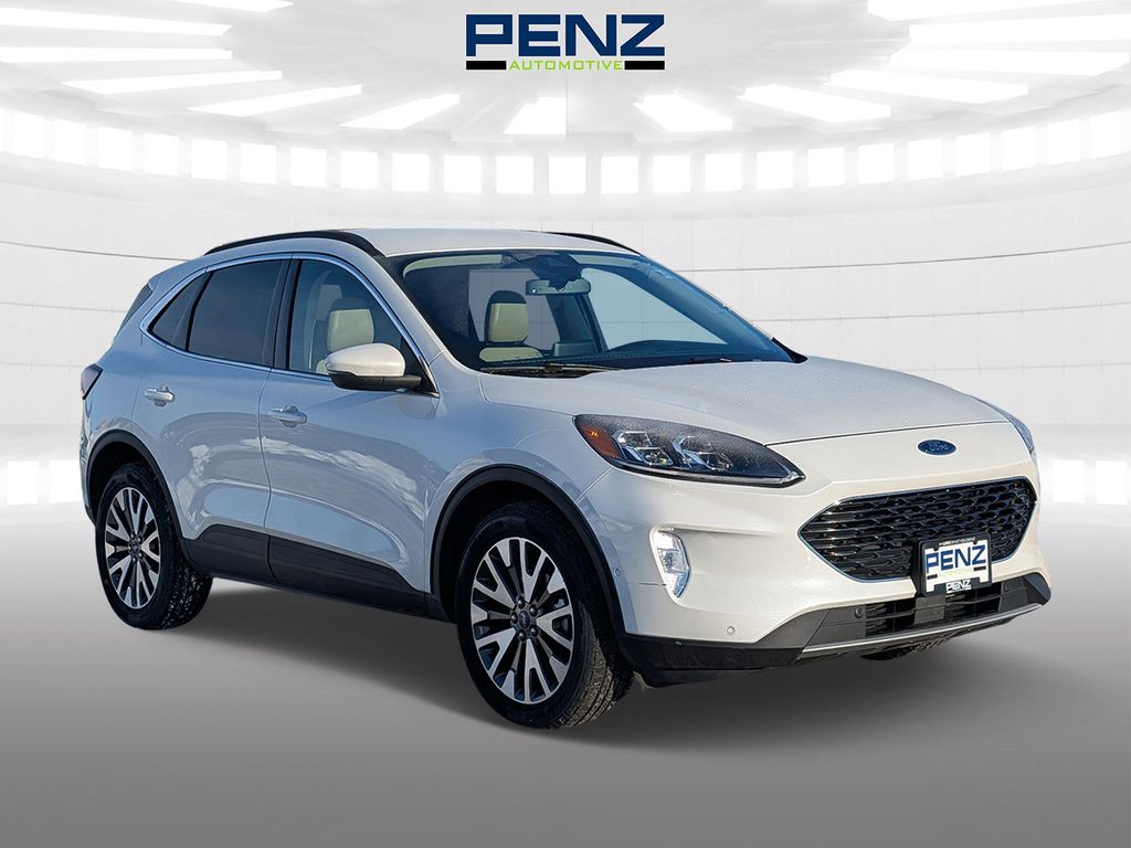 2020 Ford Escape Titanium AWD