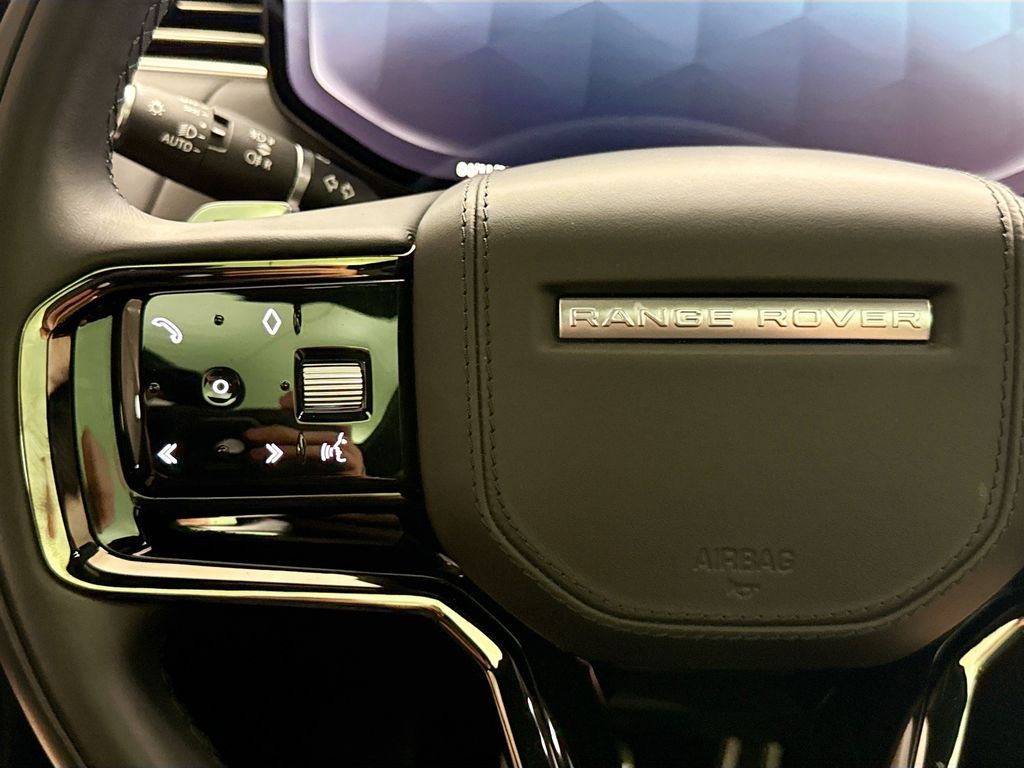 Thumbnail: 2024 Land Rover Range Rover Sport - 11