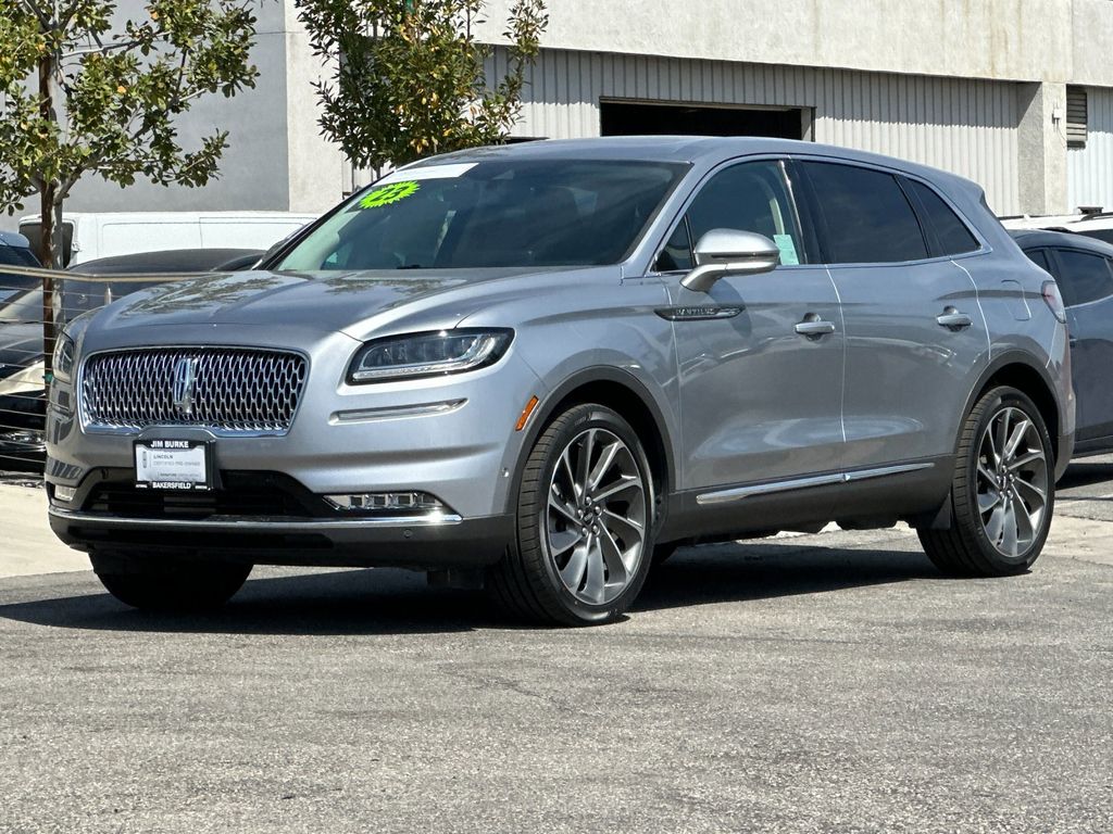 View vehicle photo 7