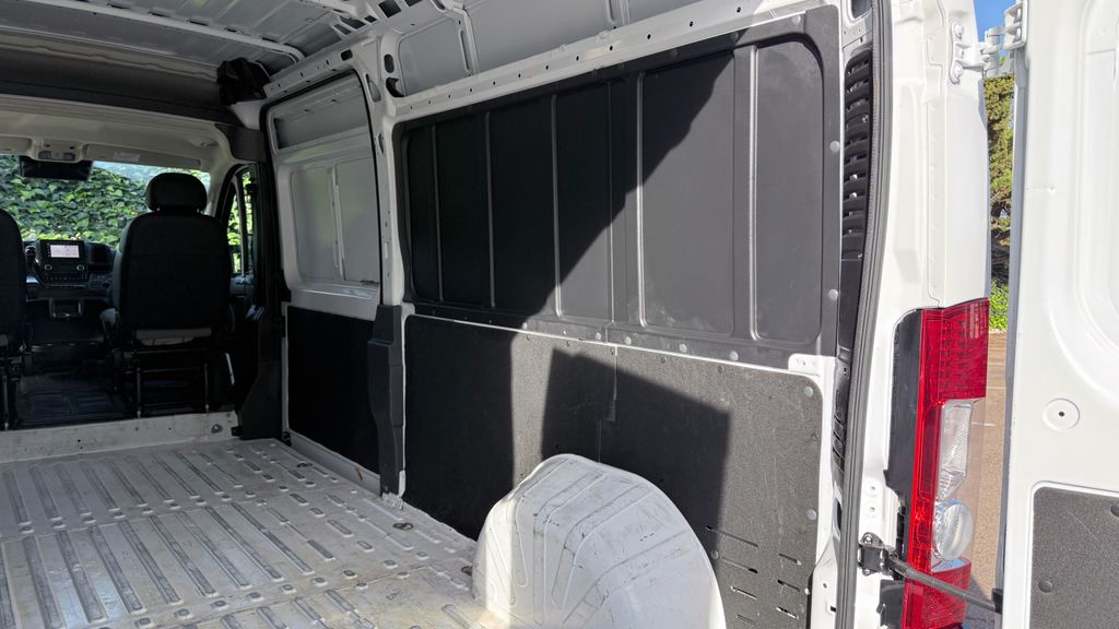 Used 2025 Ram ProMaster 2500 High Roof 3D Cargo Van