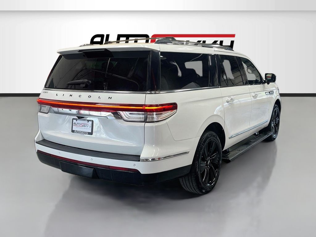 Used 2024 White Metallic Lincoln Black Label image 7