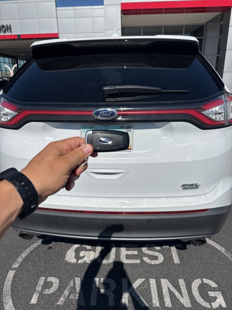 2018 Ford Edge SEL 2