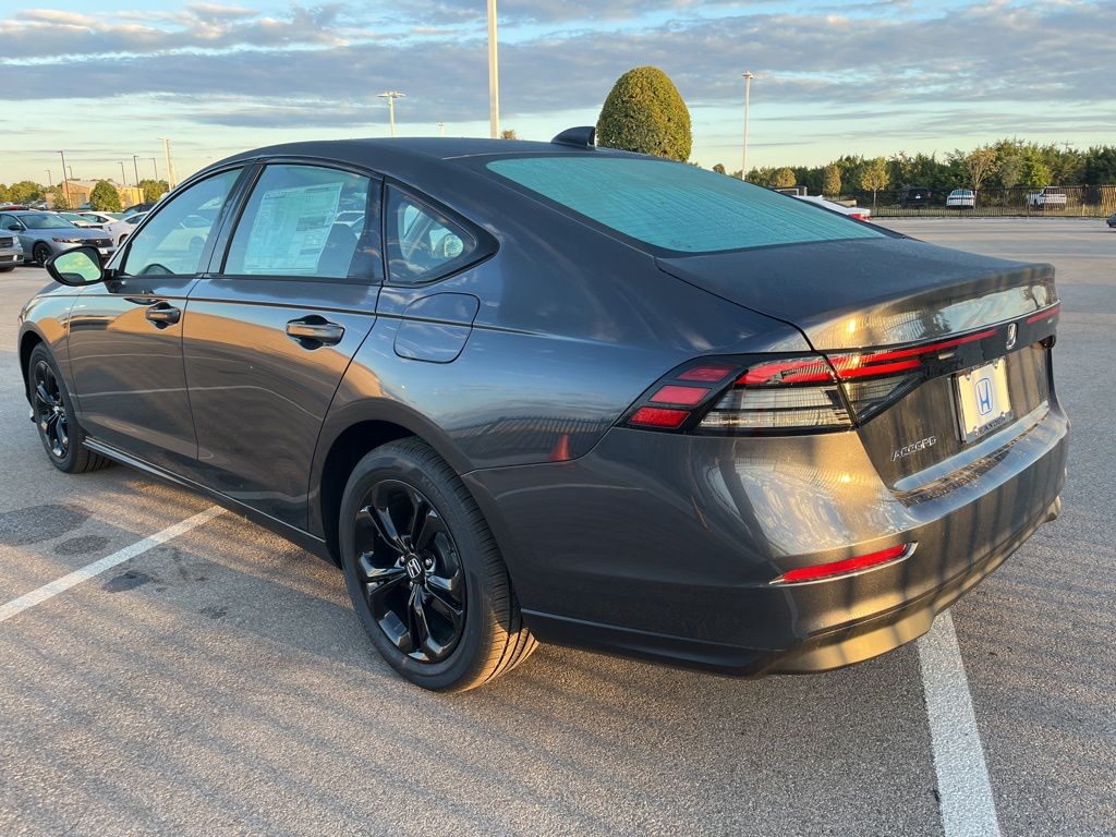 Thumbnail: 2025 Honda Accord - 4