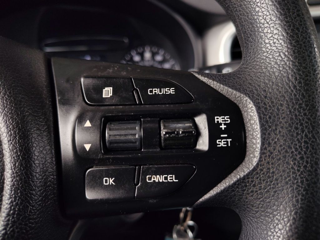 Used Car 2016 Kia Sorento  L For Sale Under $10,000 In Austin, Texas