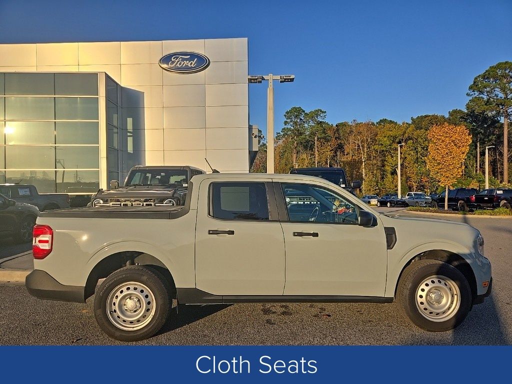 2024 Ford Maverick XL