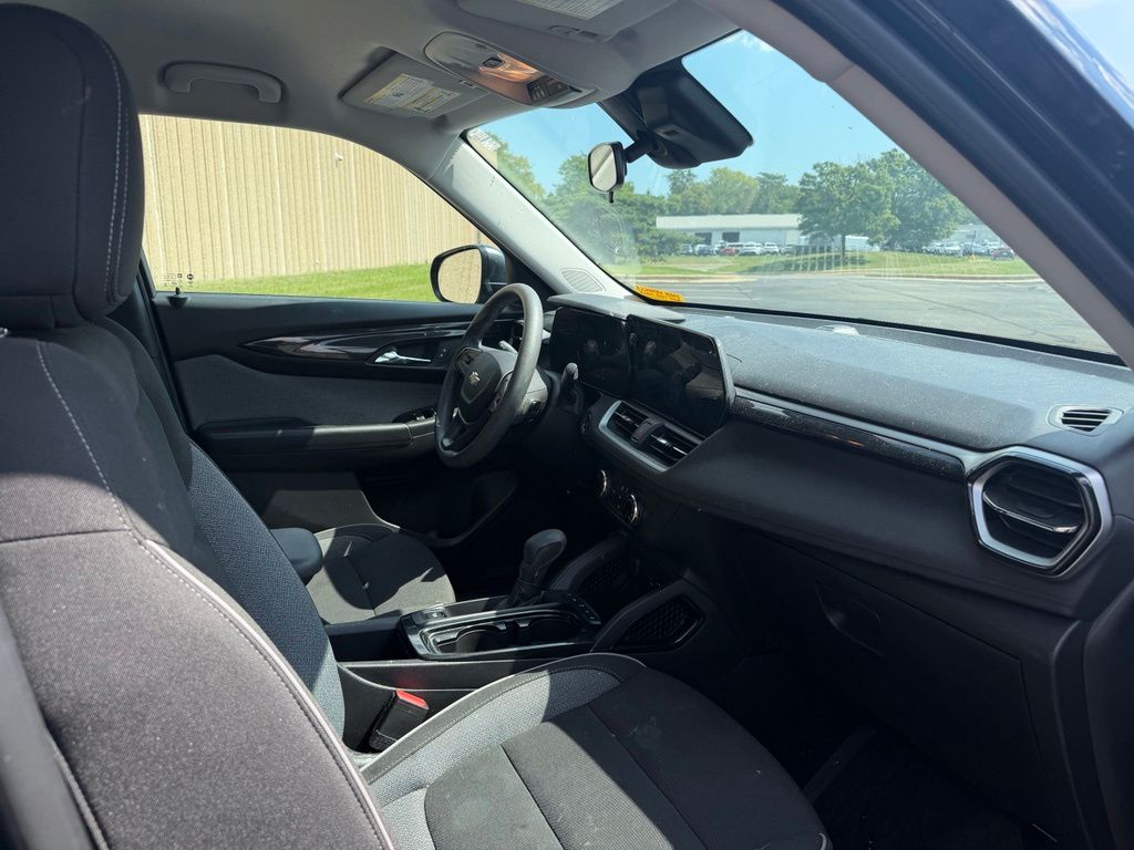 Used 2025 Chevrolet TrailBlazer SUV
