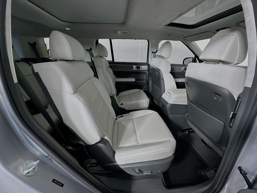 Thumbnail: 2025 Hyundai Santa Fe - 29